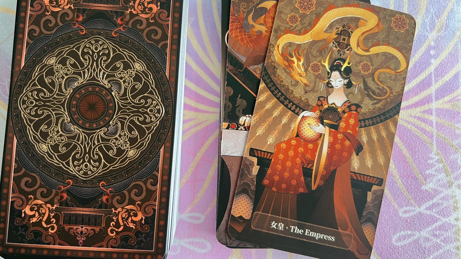 Long Tarot (Santa’s Helpers)